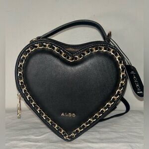 NEW! NWT ALDO Heart Crossbody Convertible Bag Black/Gold
